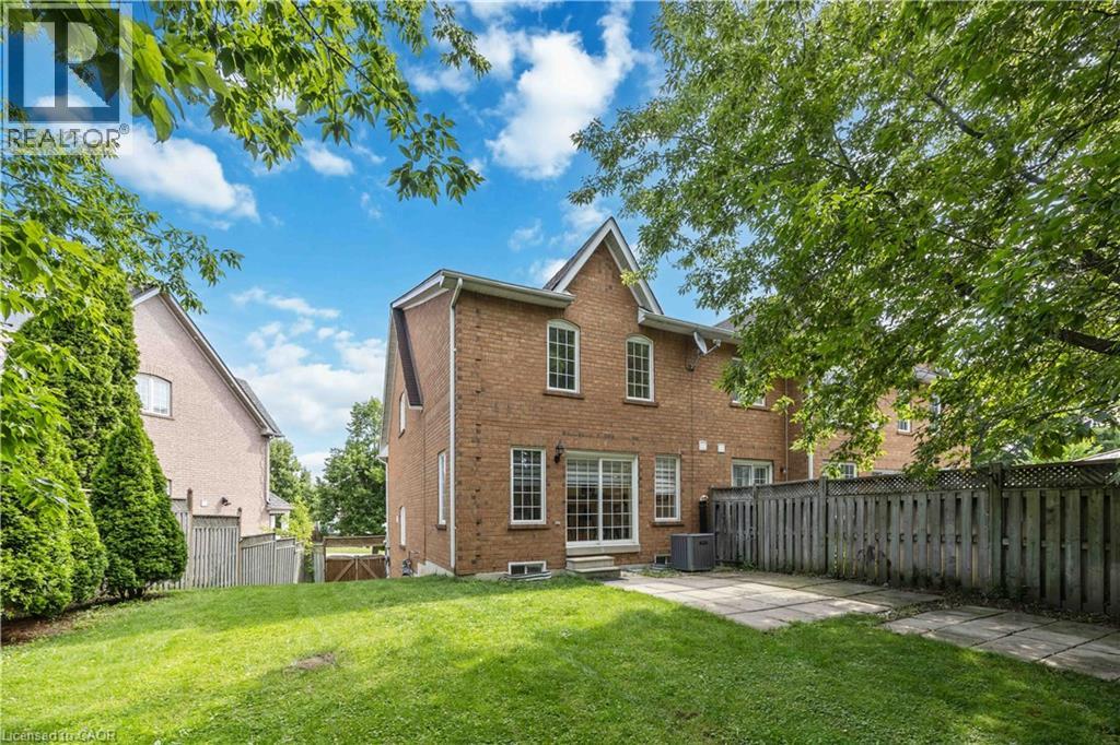 137 STOKELY Crescent - 48