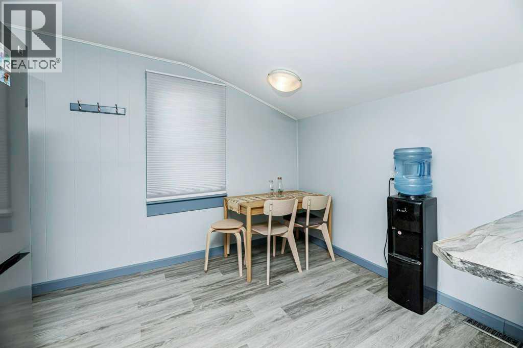 5003 48 Street, Innisfail