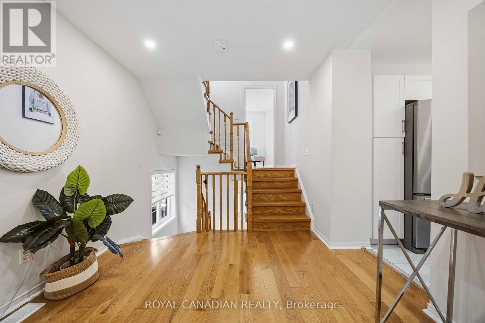 137 STOKELY CRESCENT - 15