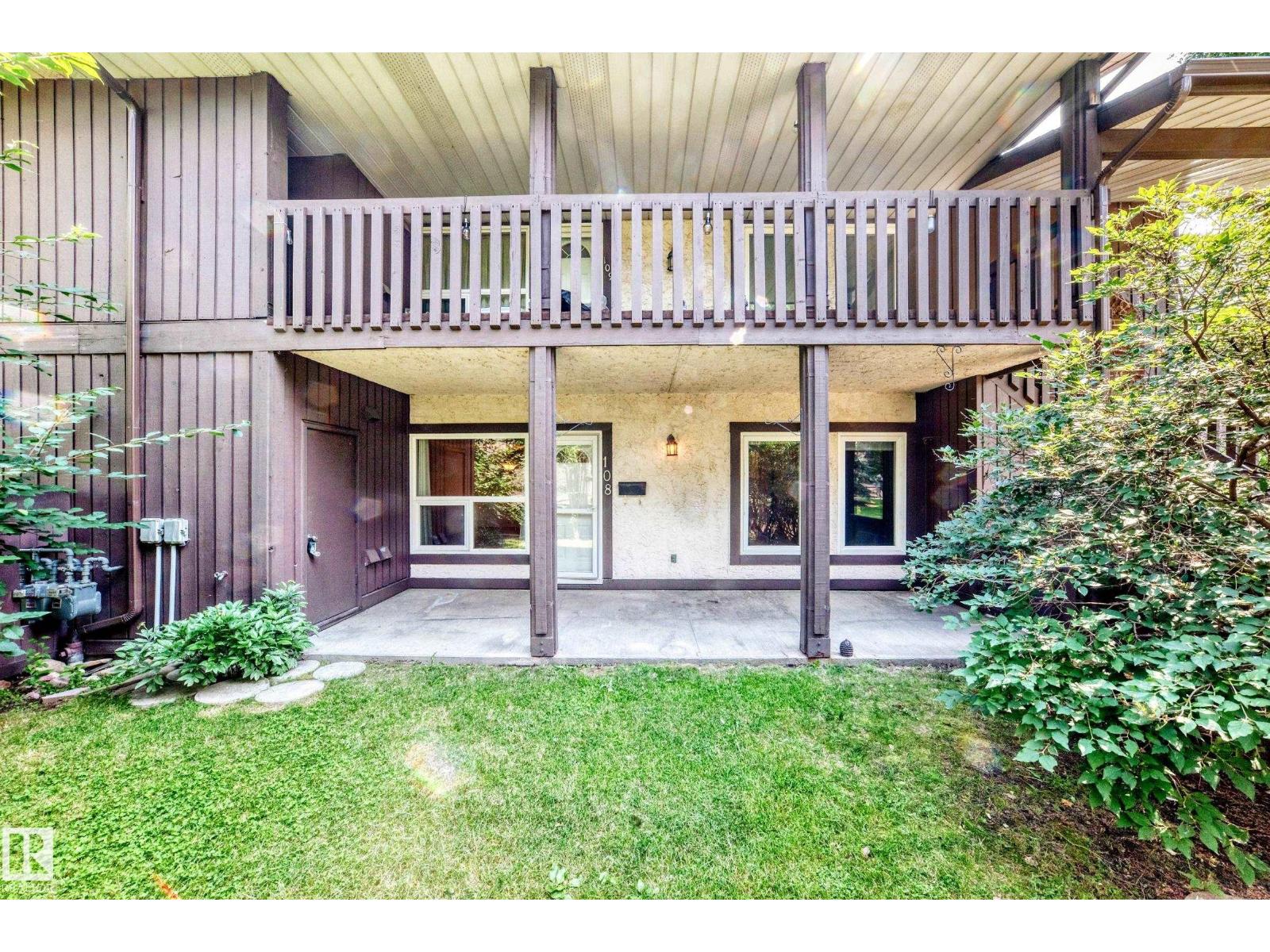 108 SURREY GARDENS GD NW - 1