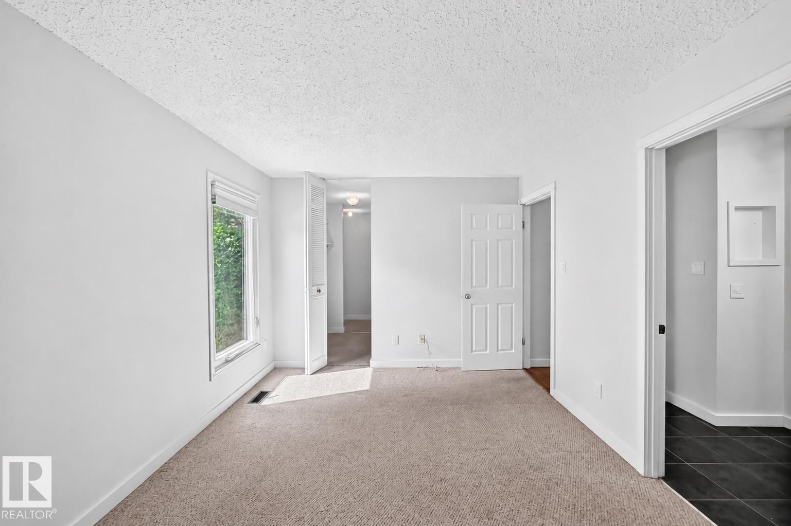 108 SURREY GARDENS GD NW - 31