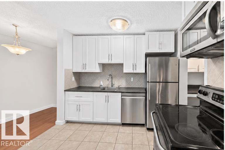 108 SURREY GARDENS GD NW - 9