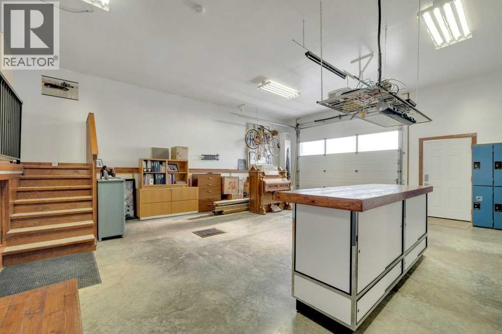 5025 46 Avenue - Photo 22