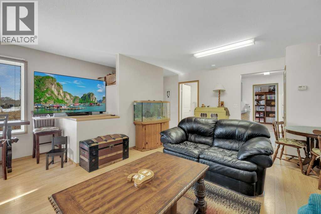 5025 46 Avenue - Photo 27