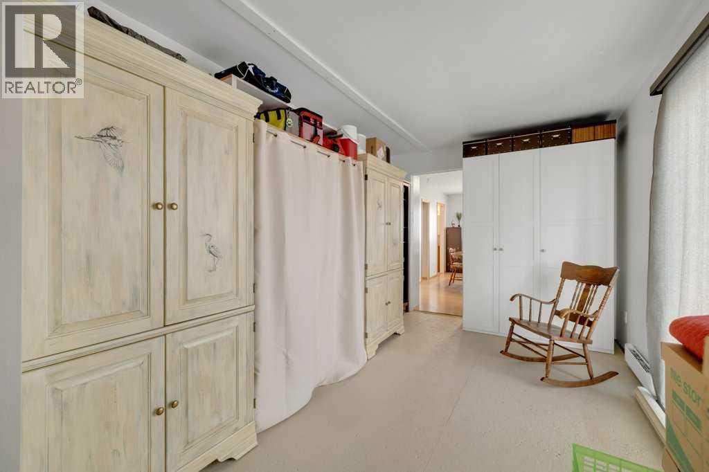 5025 46 Avenue - Photo 31