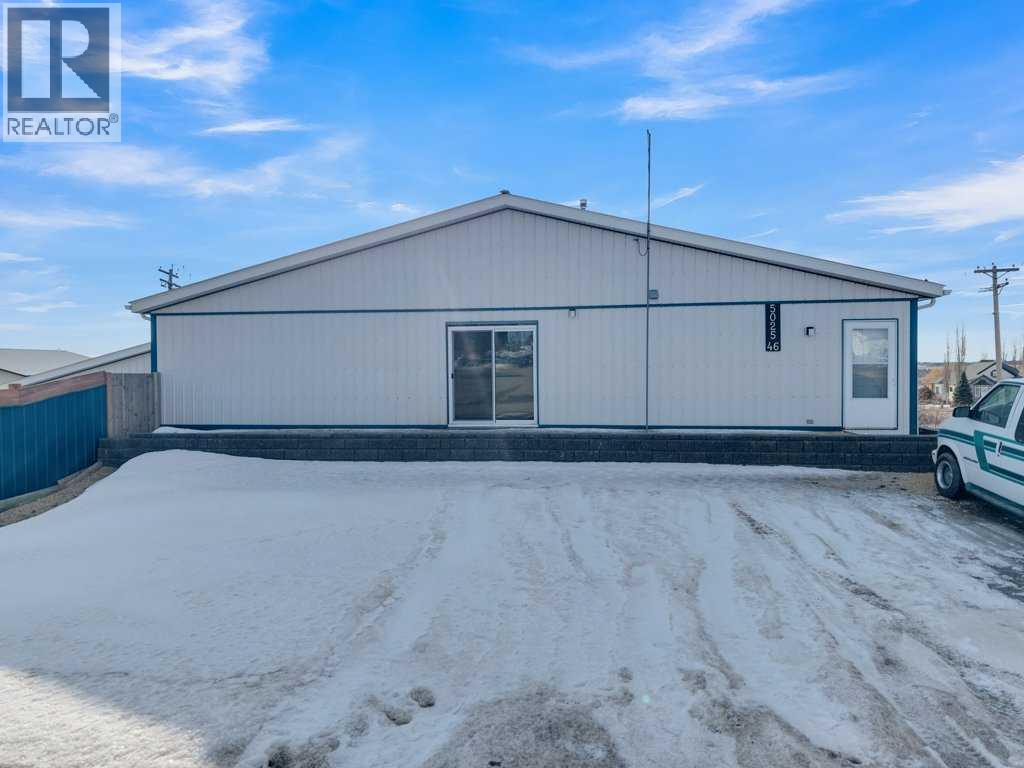 5025 46 Avenue - Photo 6