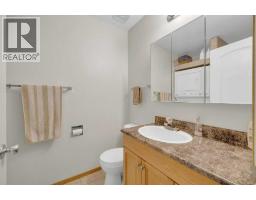 5025 46 Avenue, Rimbey, AB T0C2J0 Photo 26