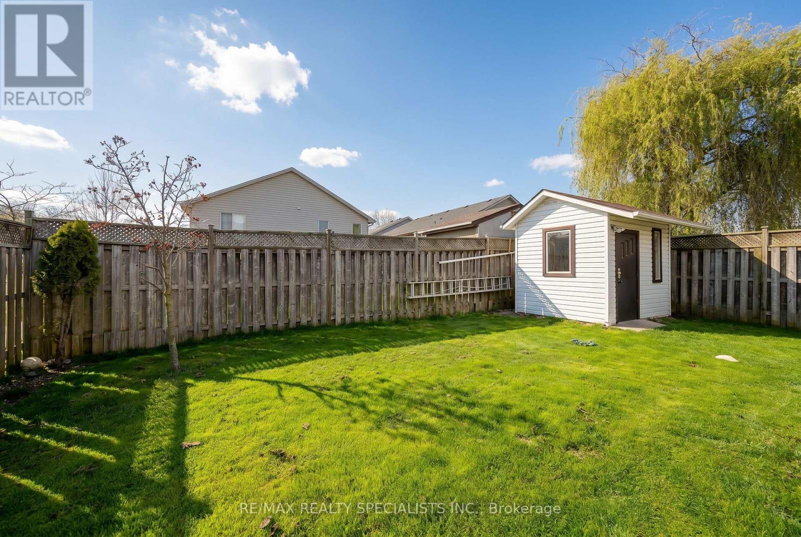 1865 BAYSWATER CRESCENT - 7