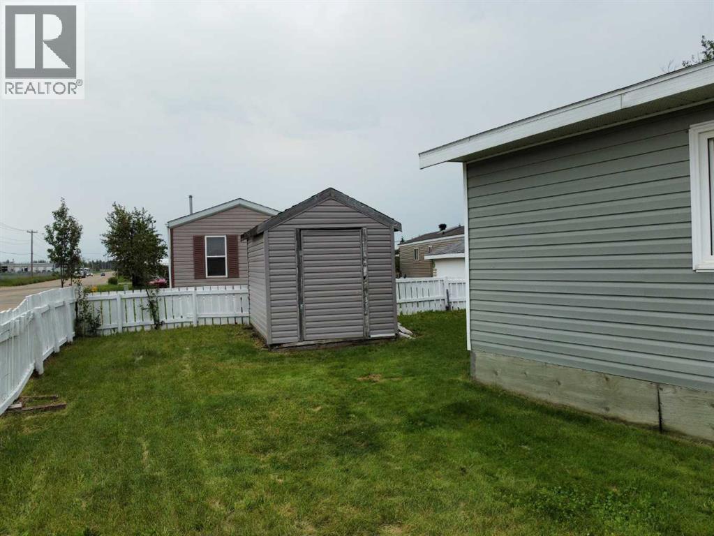 42 Evergreen Crescent