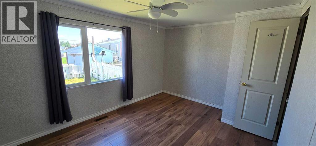 42 Evergreen Crescent - Photo 23