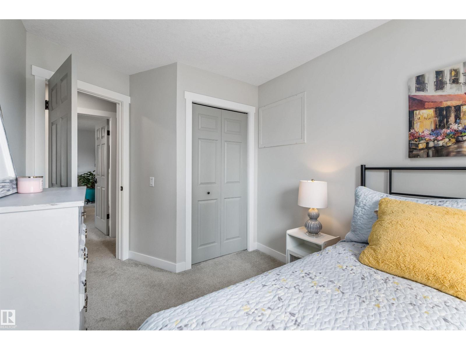 3 DENAULT PL - Image 22
