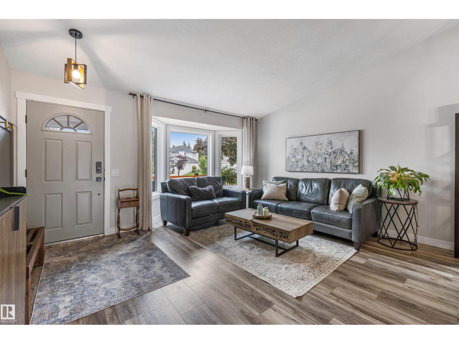 3 DENAULT PL - Image 7