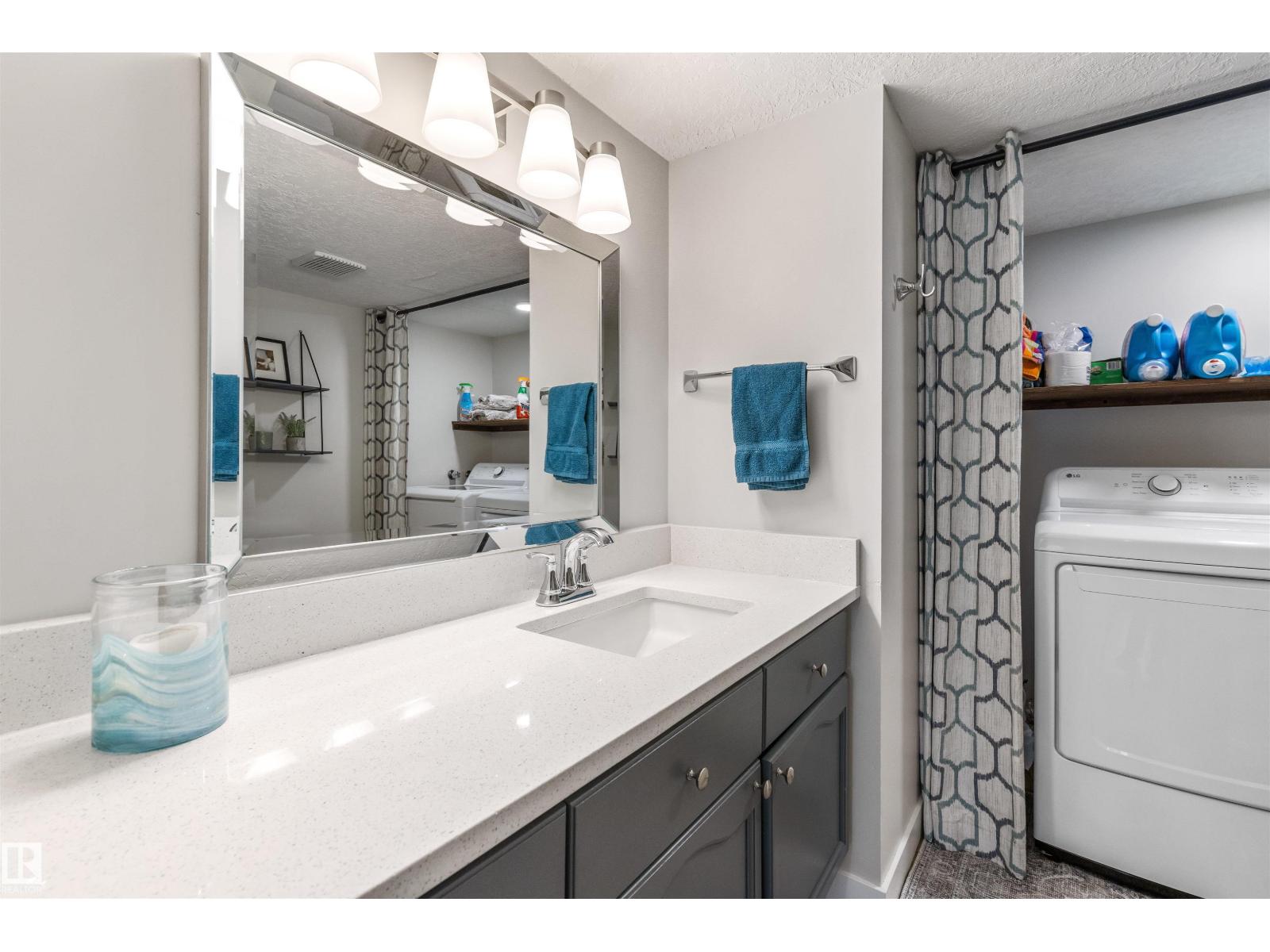 3 DENAULT PL - Image 38