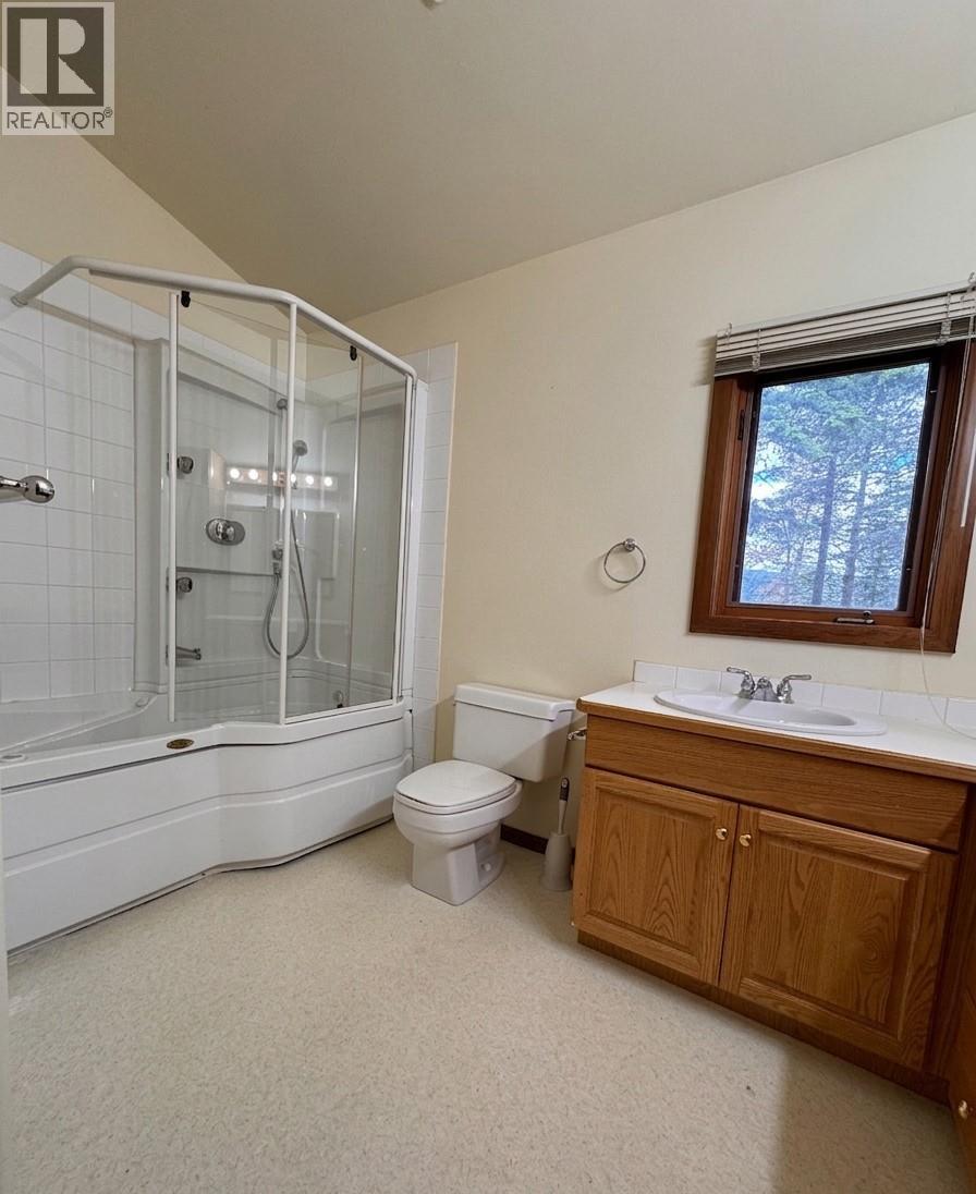 5007 FAIRMONT Close - 12