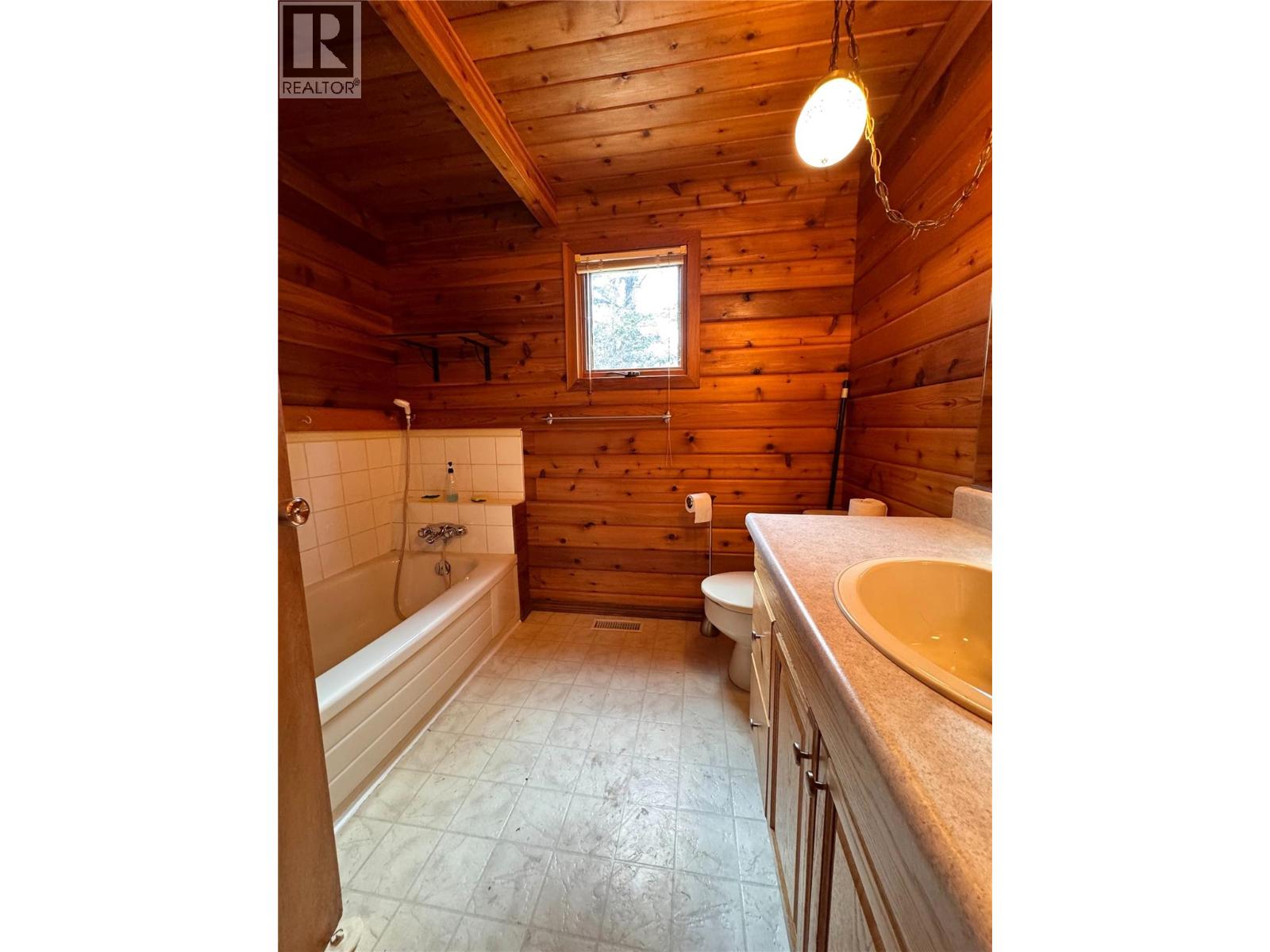 5007 FAIRMONT Close - Image 17