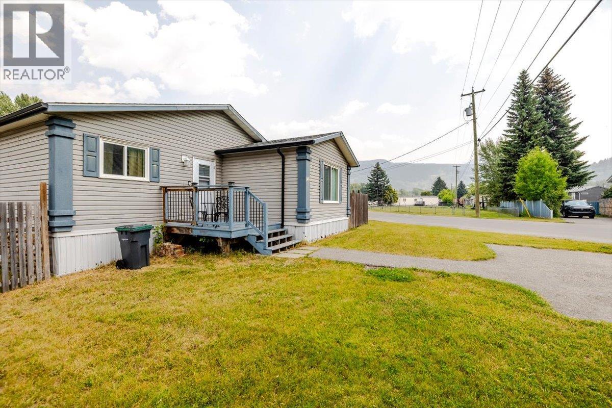 #146 100 Aspen Drive - Image 5
