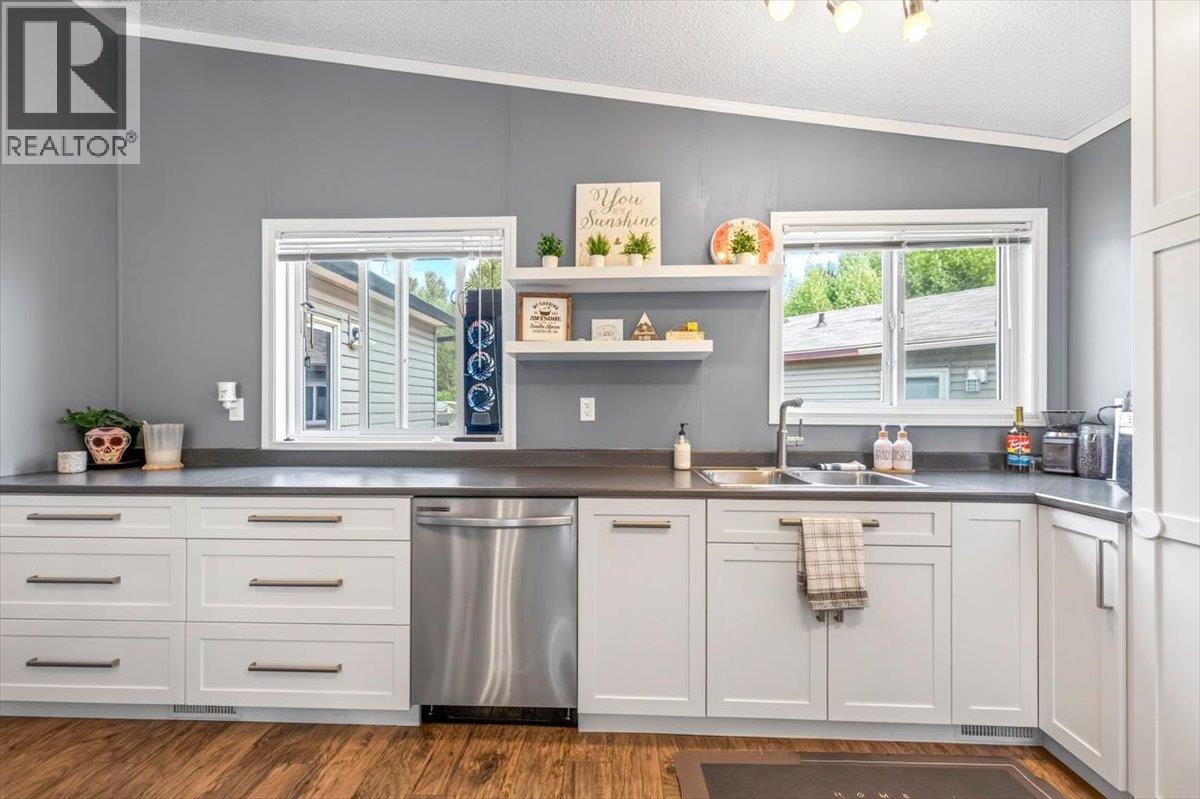 #146 100 Aspen Drive - Image 32