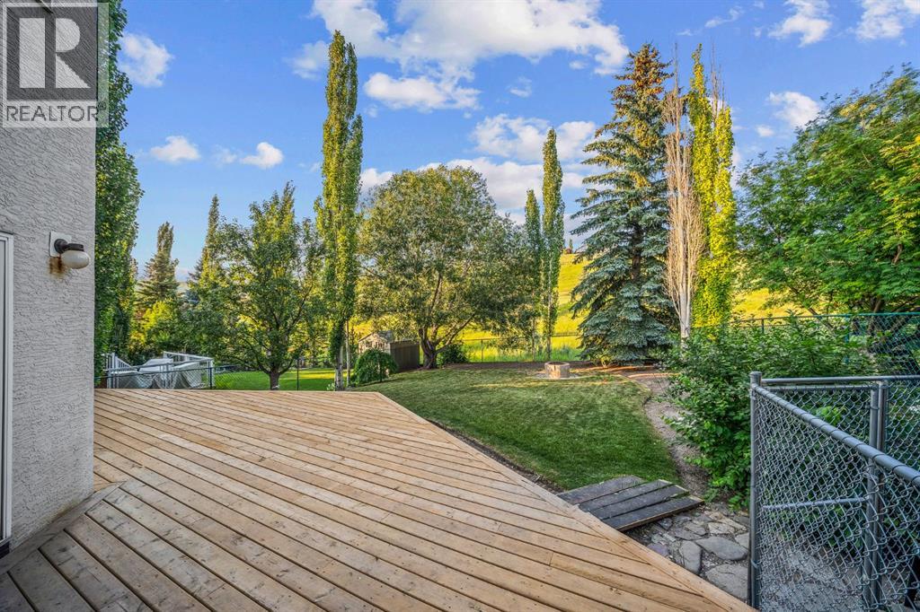 30 Gleneagles View, Cochrane