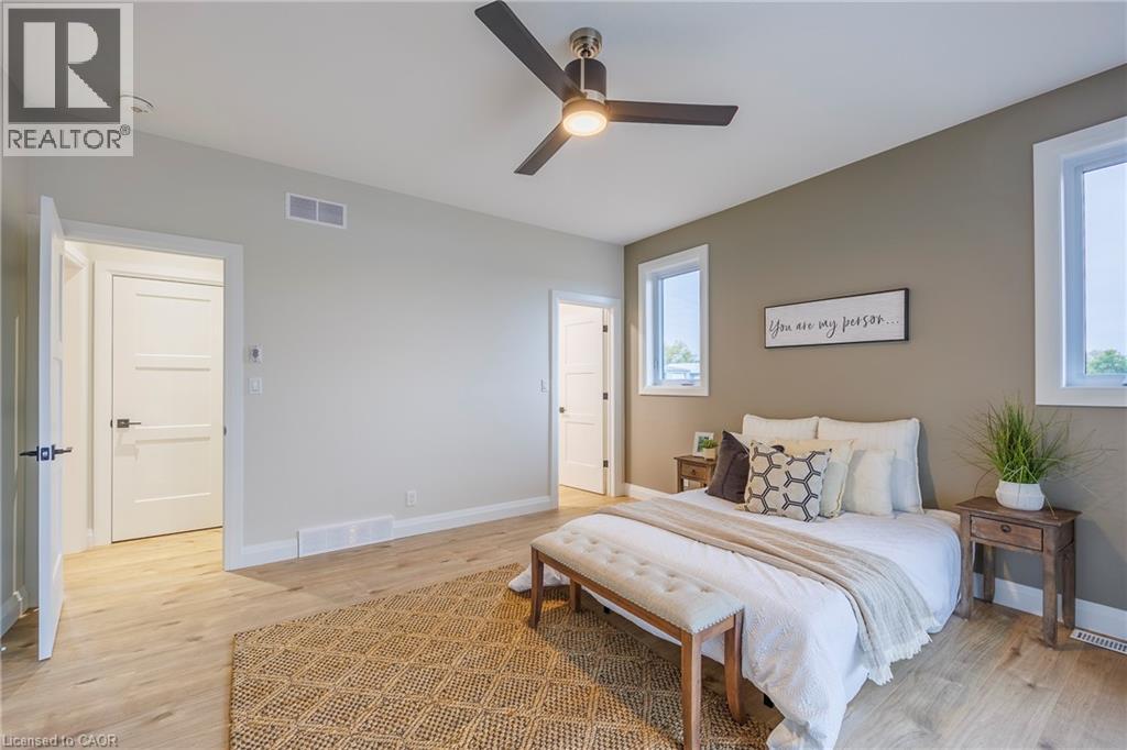 93 DUCHESS Drive - 13