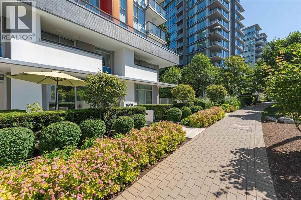 Towmhouse 8980 UNIVERSITY CRESCENT, Burnaby