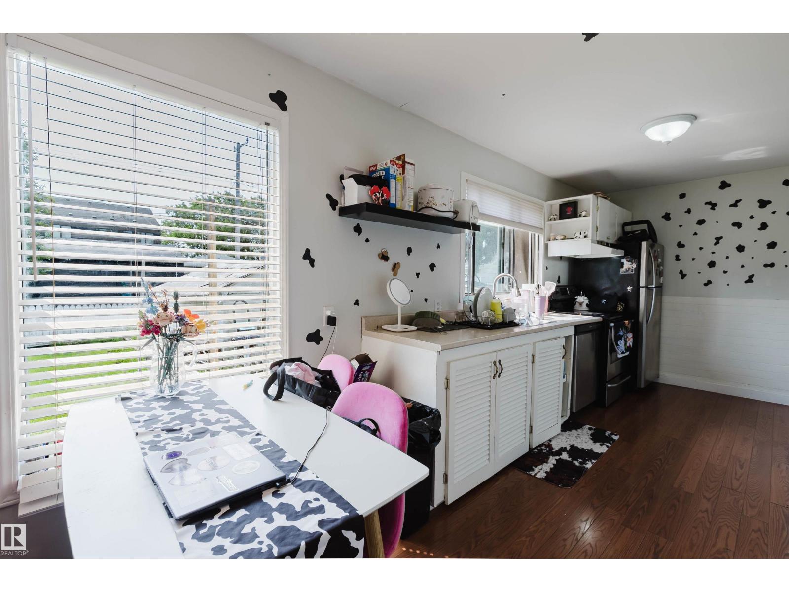 10955 72 AV NW - Image 8