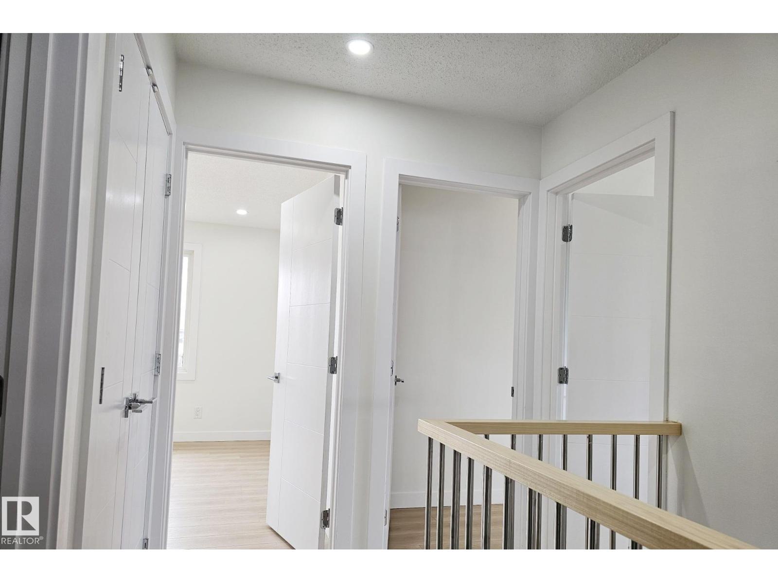20 Hunt Road NW - 31