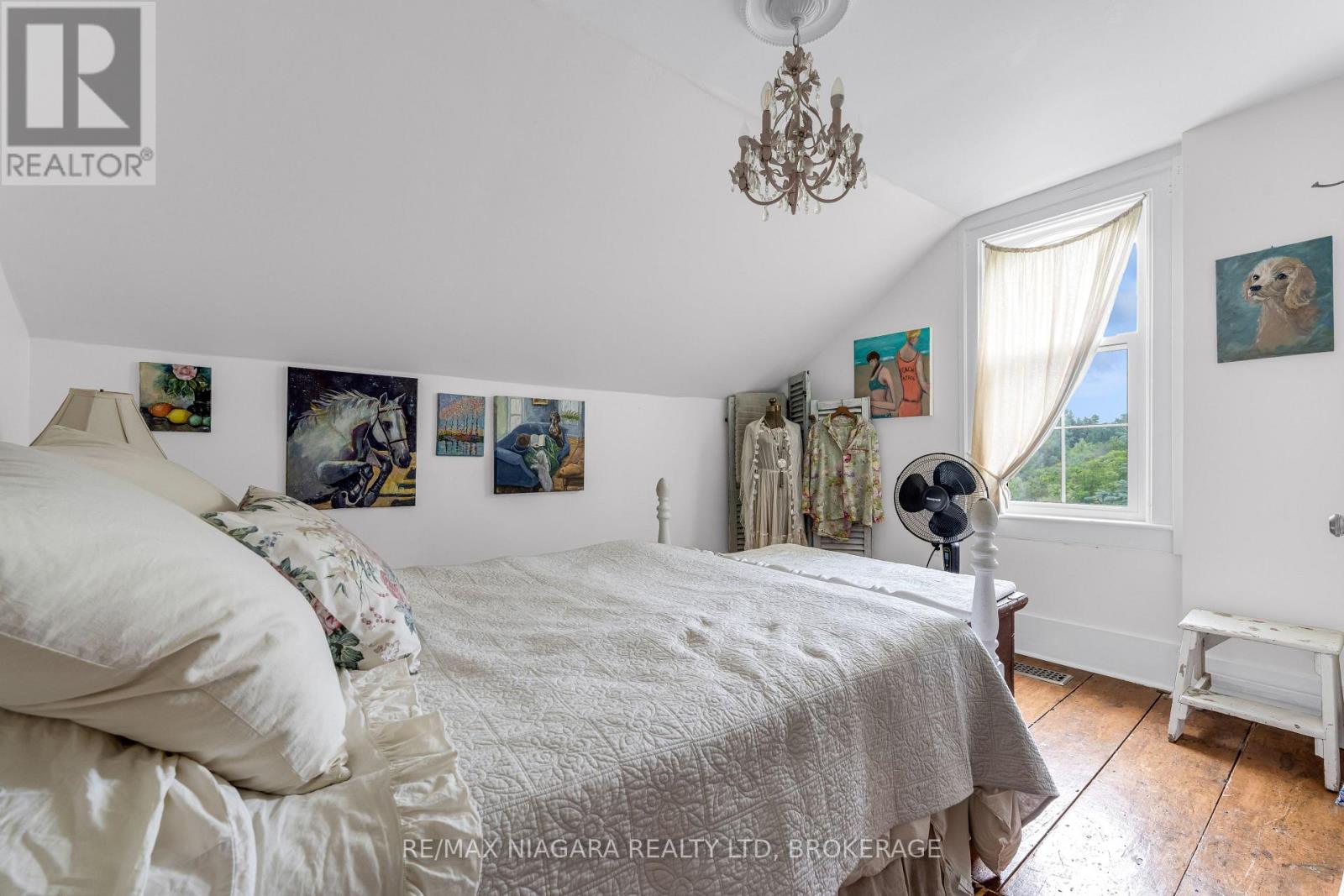 3847 BERTIE STREET - Image 27