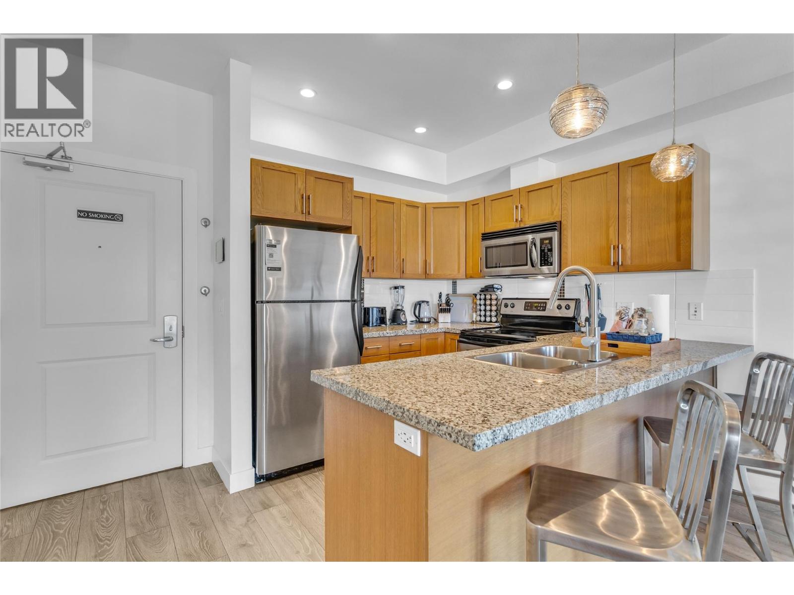 3205 Skyview Lane Unit# 407, West Kelowna