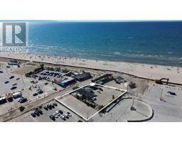 9 Main Street, Wasaga Beach, ON L9Z2K3 Photo 10