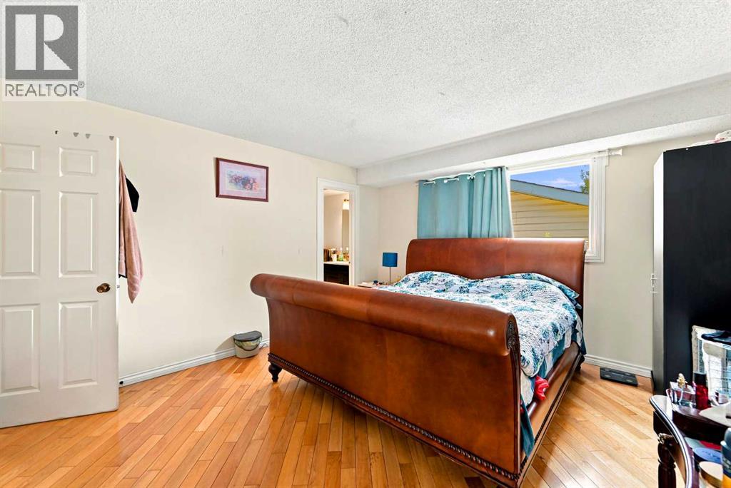 619 Whiteridge Road NE - 22