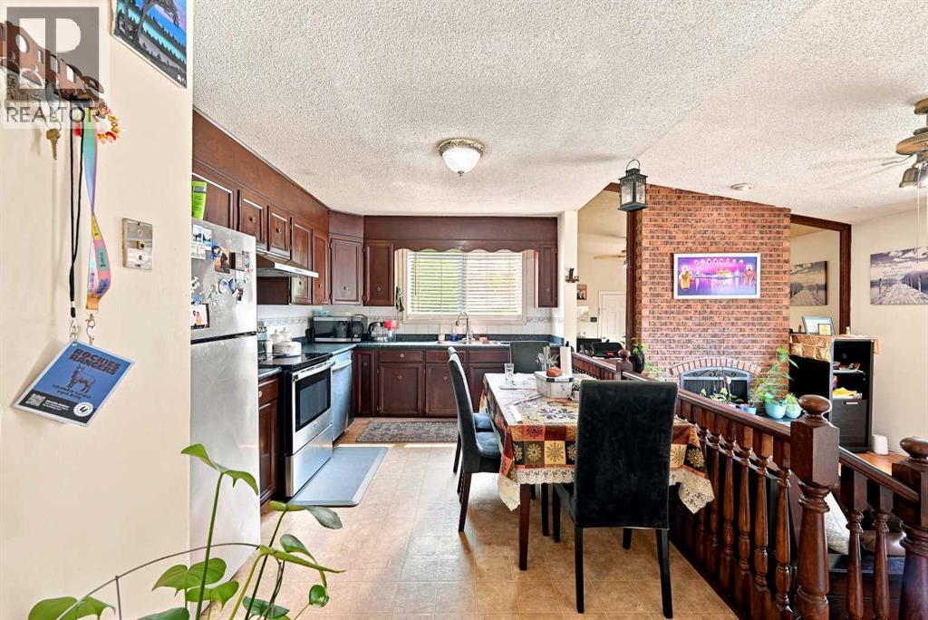 619 Whiteridge Road NE - 9