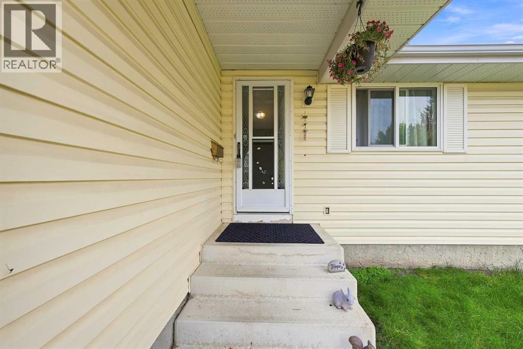 619 Whiteridge Road NE - Image 4