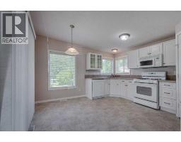 6027, 35468 Range Road 30, Rural Red Deer County, AB T4G0M3 Photo 8