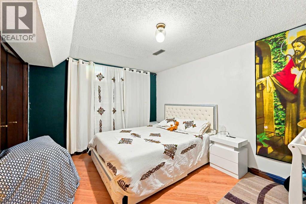 619 Whiteridge Road NE - 35