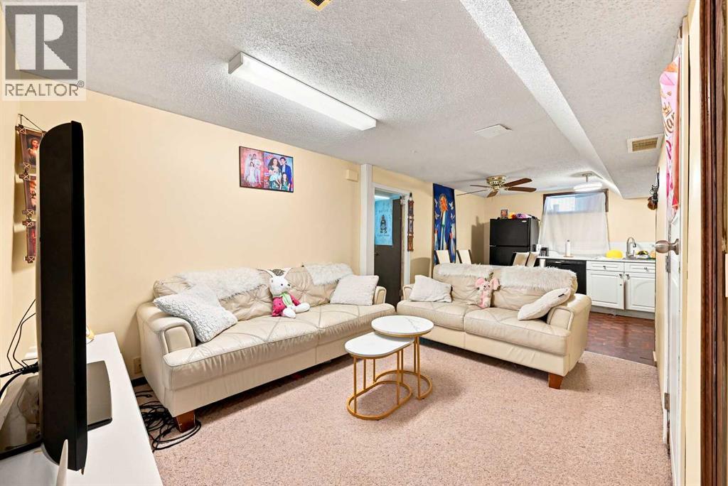 619 Whiteridge Road NE - 34