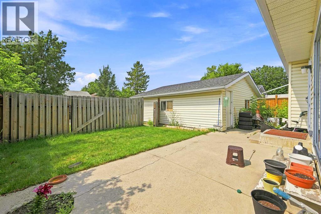619 Whiteridge Road NE - Image 39