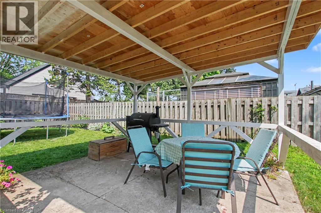 584 CONCESSION Road - 21