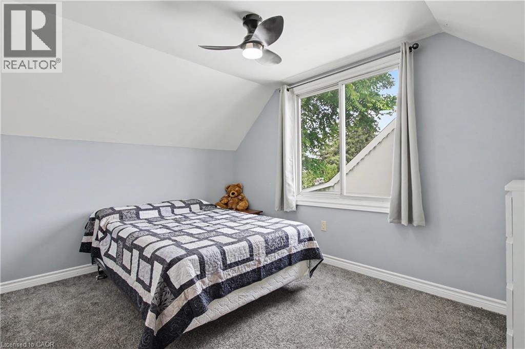 584 CONCESSION Road - Image 16