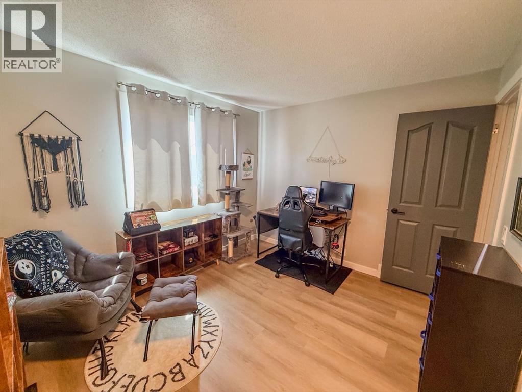 119 Fallswater Crescent NE - Image 12