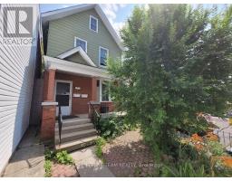 1 - 14 POPLAR STREET — photo 2