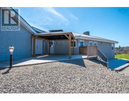 52 Captain Landers Court, Yarmouth, NS B5A2Y6 Photo 23