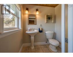 52 Captain Landers Court, Yarmouth, NS B5A2Y6 Photo 20