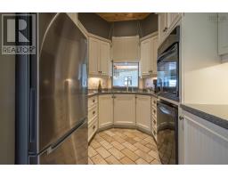 52 Captain Landers Court, Yarmouth, NS B5A2Y6 Photo 28