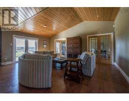 52 Captain Landers Court, Yarmouth, NS B5A2Y6 Photo 41