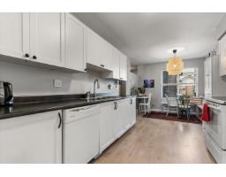 111 36060 Old Yale Road, Abbotsford, BC V3G2E9 Photo 8