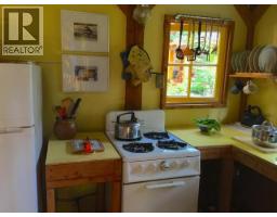 1243/47 Tennyson Rd, Savary Island, BC  Photo 9