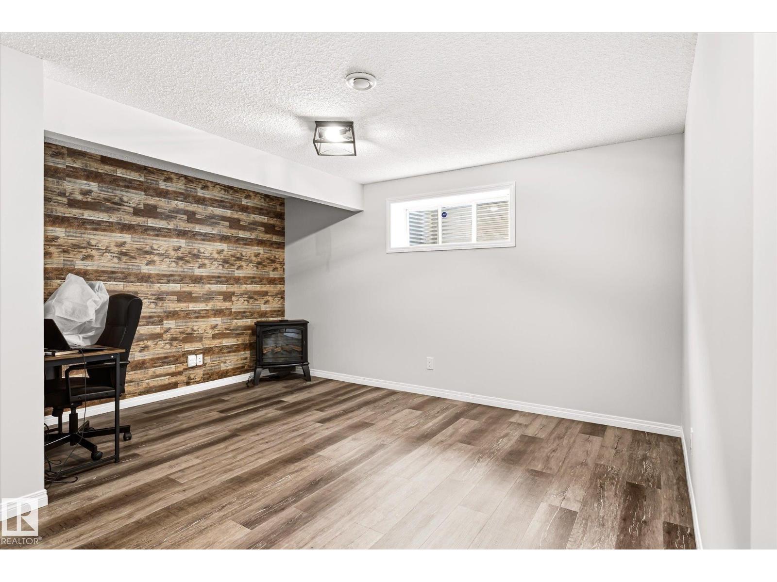 757 173B ST SW - 40