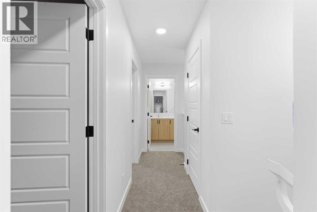 994 Chinook Winds Meadow SW - 16