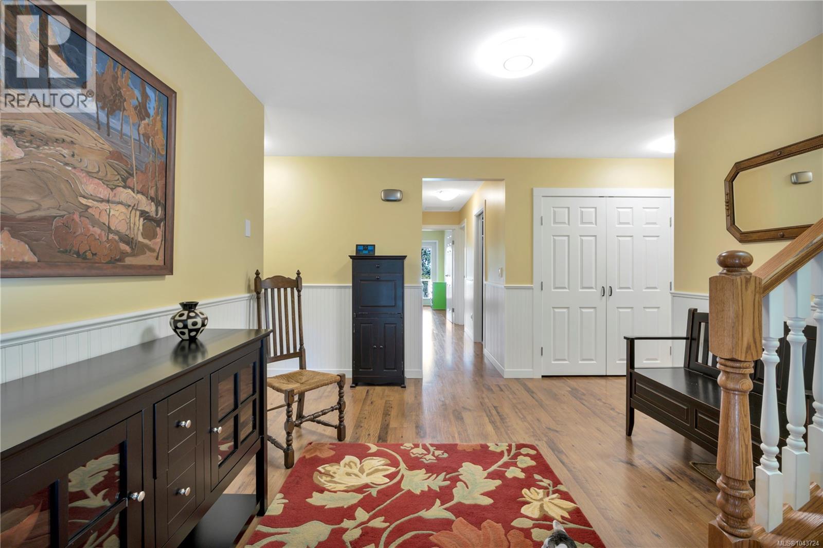 3259 Dolphin Dr - 4