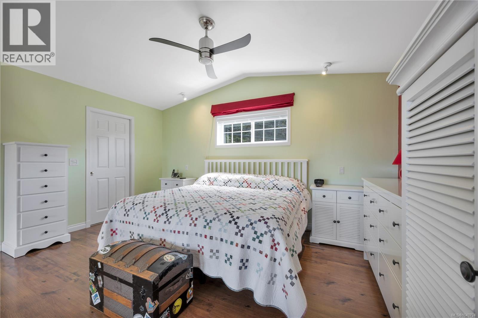 3259 Dolphin Dr - 30
